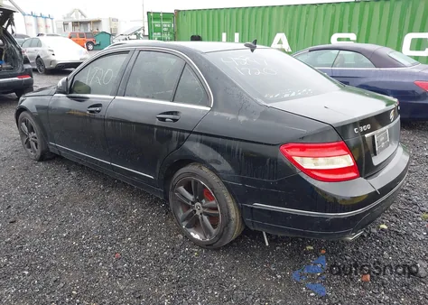 2008 Mercedes-Benz C 300 Luxury 4Matic/Sport 4Matic from USA, damaged, VIN WDDGF81X88F172542